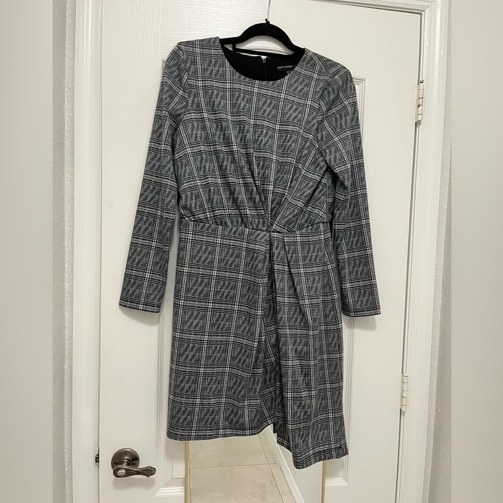 Maggy London Plaid & Check Long Sleeve Dress Size 6
